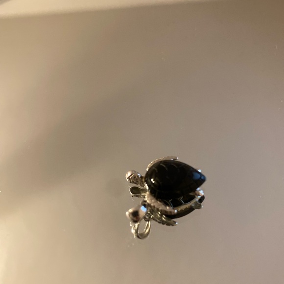 Maui Divers Jewelry Honu Collection Sea Turtle Pendant Charm - Picture 12 of 16